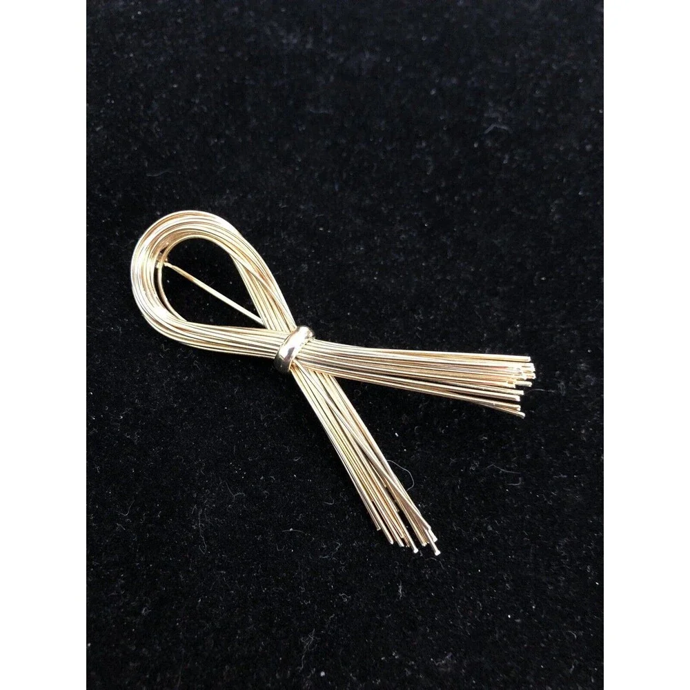 STUNNING VINTAGE ESTATE GOLD TONE LOOP BOW  BROOCH!!! - Picture 4 of 6